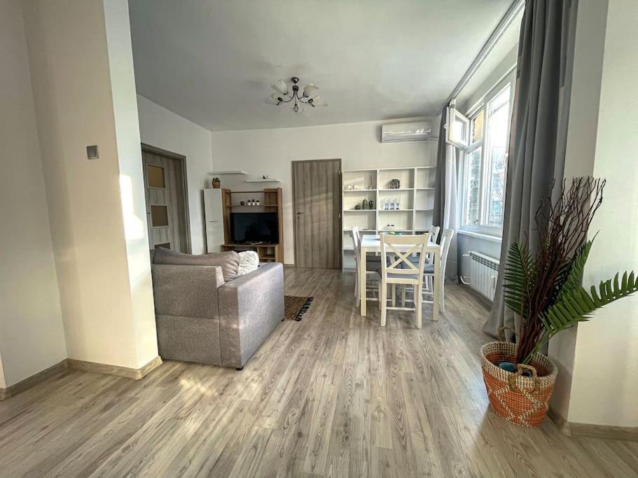 A Flat For A Great Start Apartment Sofia Exterior photo